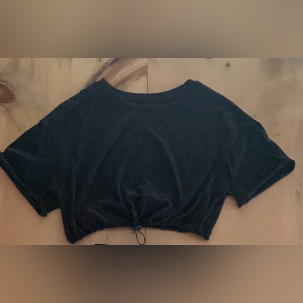 Cropped tee - Picture 4 of 10